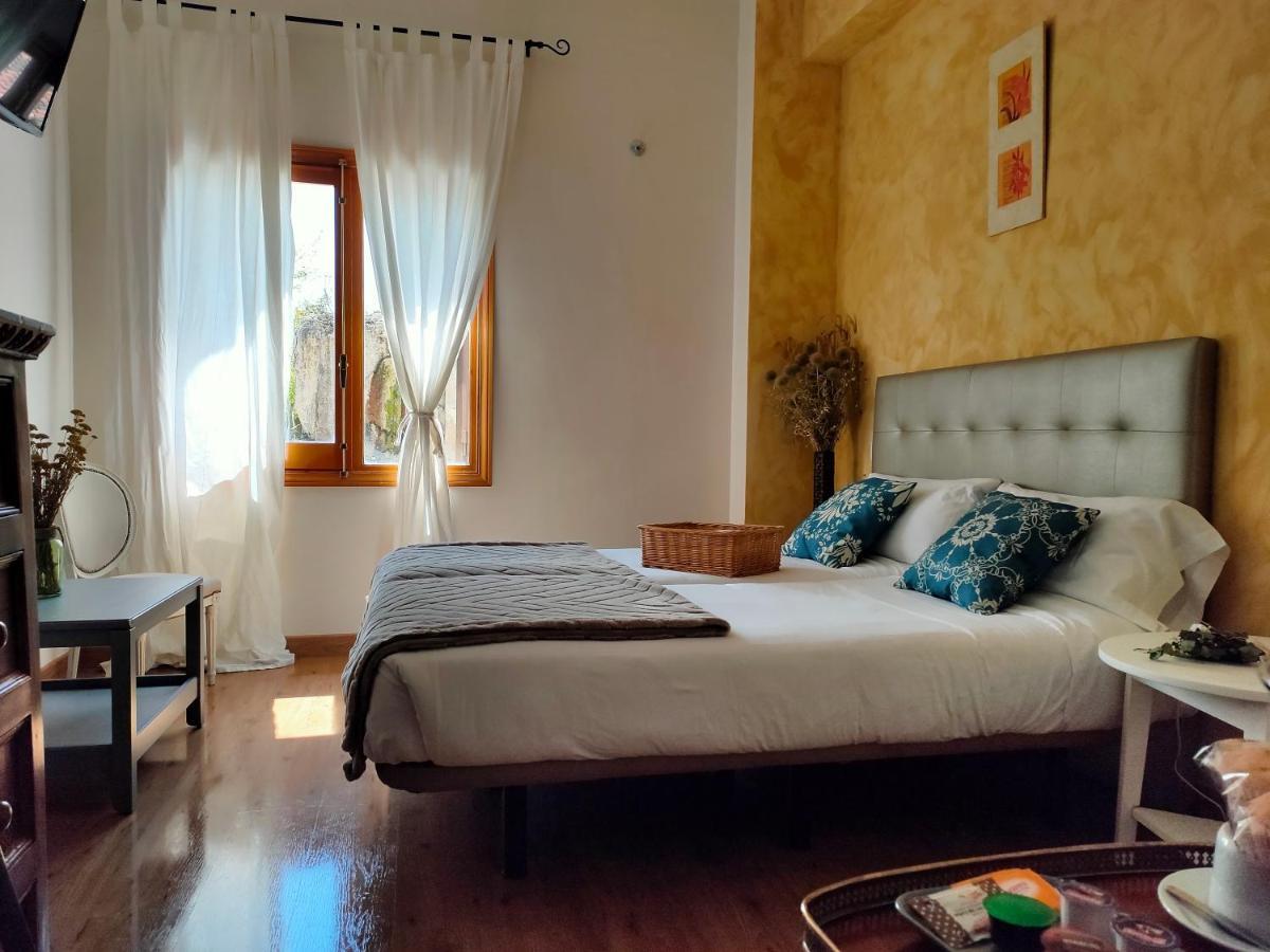 Hotel Rural Luna Llena Torremocha de Jarama エクステリア 写真