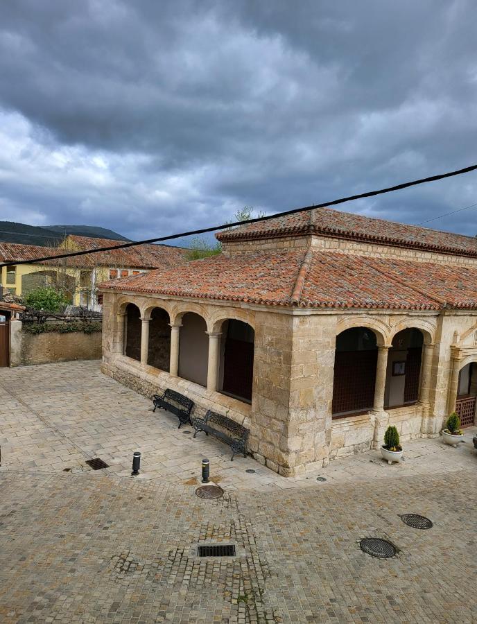 Hotel Rural Luna Llena Torremocha de Jarama エクステリア 写真