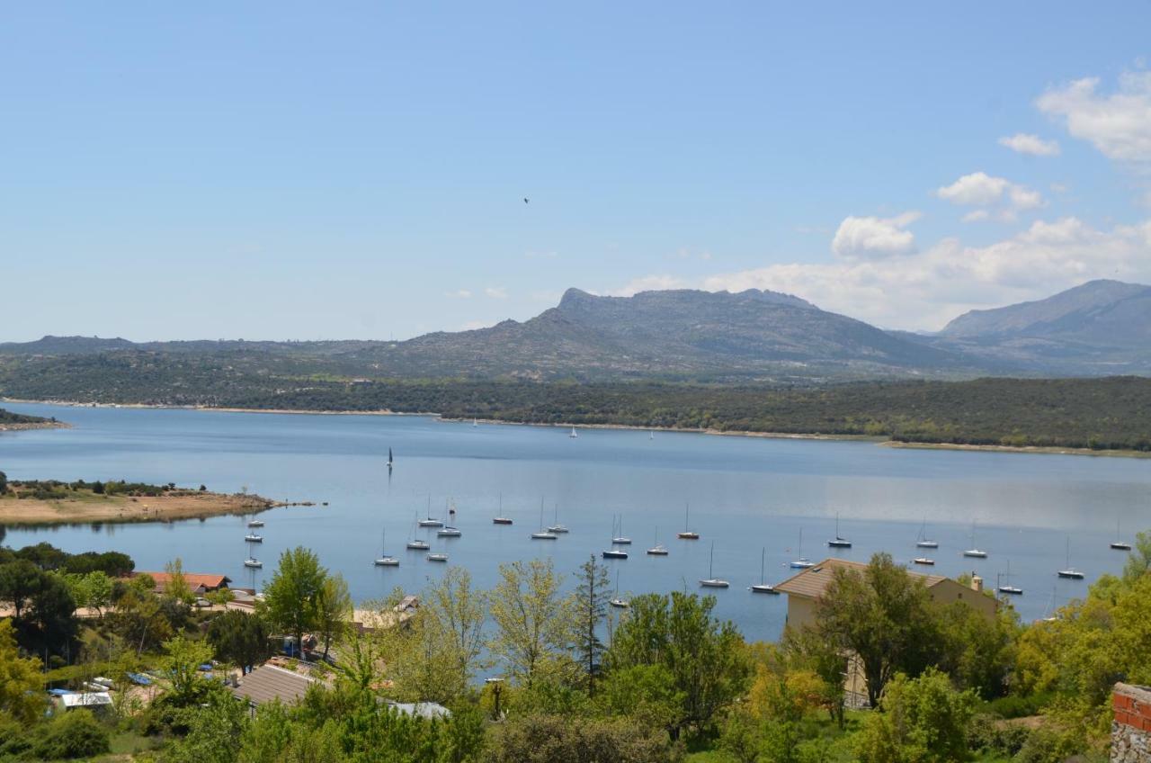 Hotel Rural Luna Llena Torremocha de Jarama エクステリア 写真